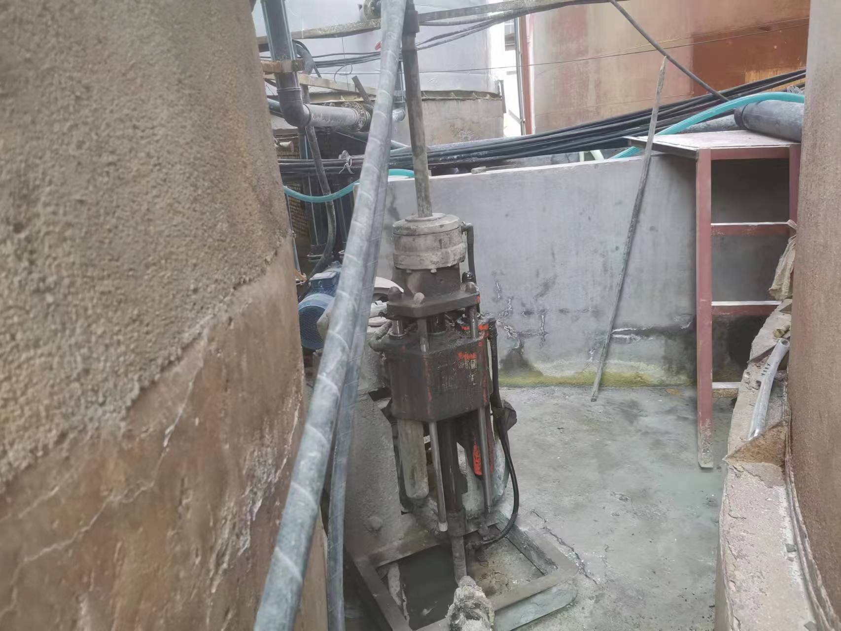 南山房屋下沉注浆